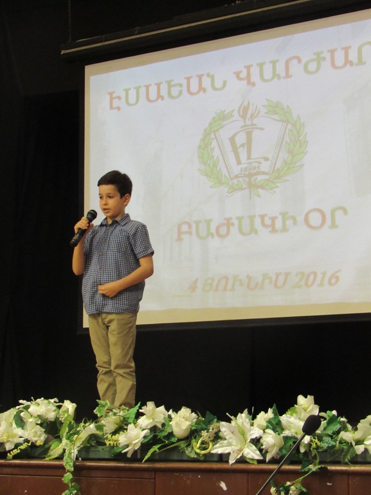 Açýklama: C:\Program Files (x86)\Macromedia\Dreamweaver 4\Lessons\Lesson Files\esayan\po2016 (14).JPG