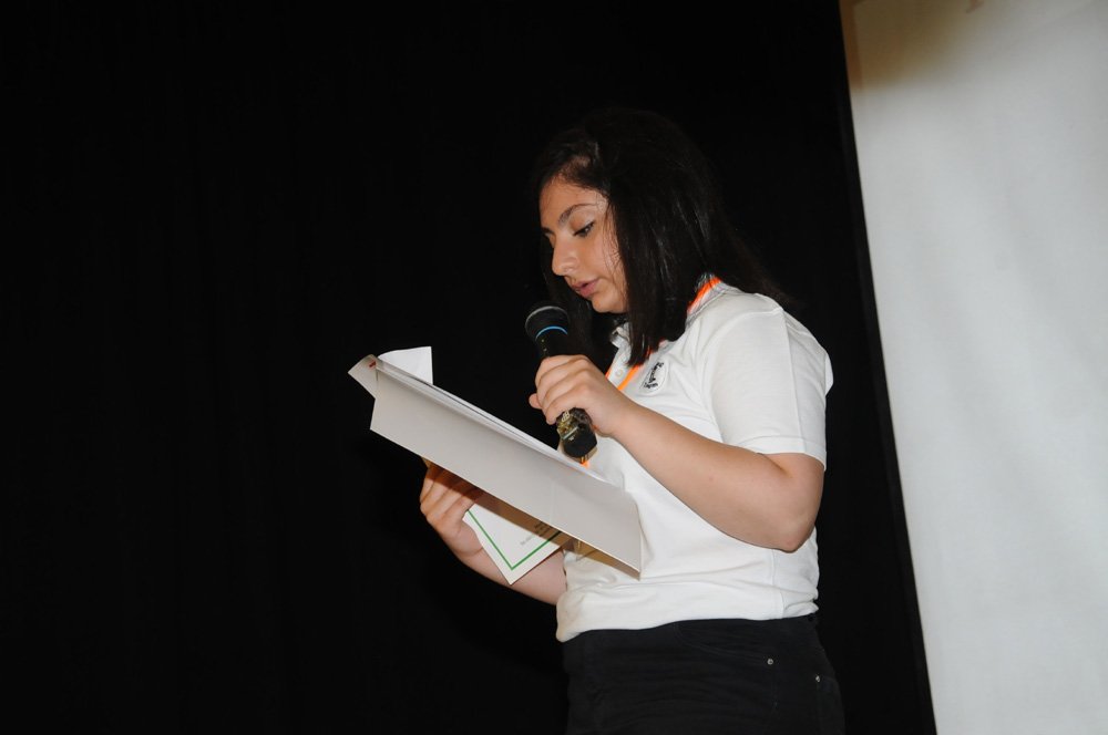 Açýklama: C:\Program Files (x86)\Macromedia\Dreamweaver 4\Lessons\Lesson Files\esayan\po2016 (21).JPG