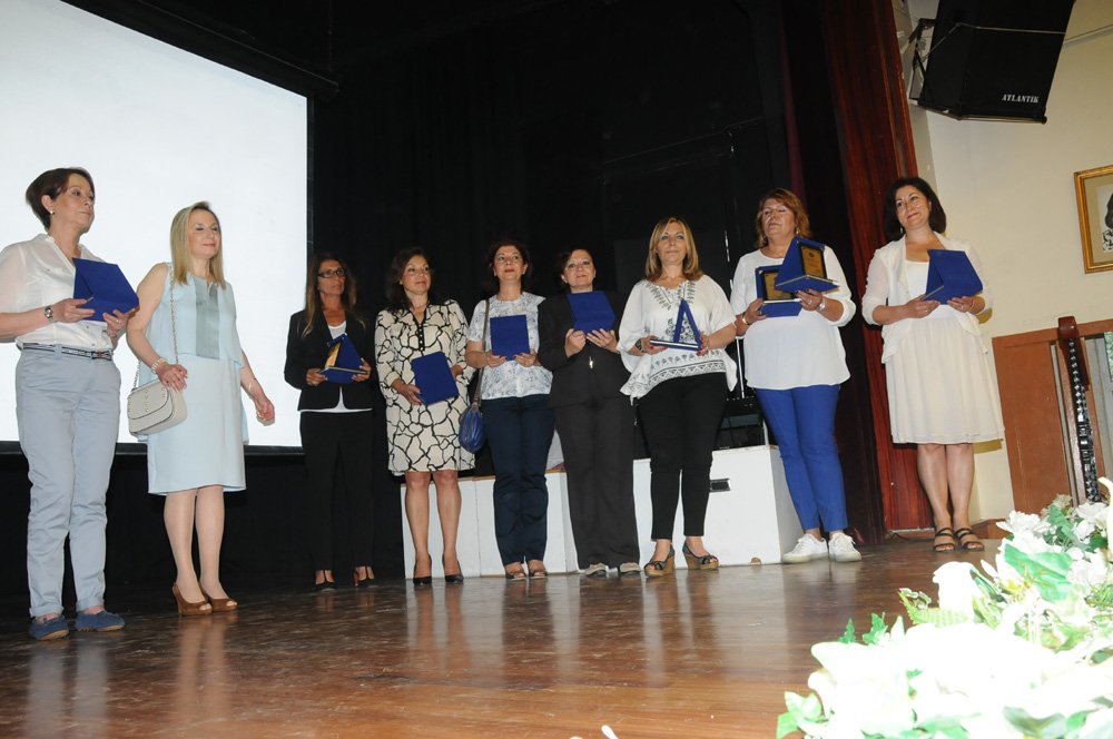 Açýklama: C:\Program Files (x86)\Macromedia\Dreamweaver 4\Lessons\Lesson Files\esayan\po2016 (24).JPG