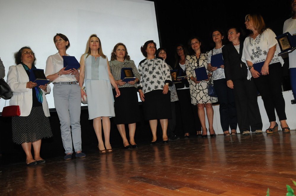 Açýklama: C:\Program Files (x86)\Macromedia\Dreamweaver 4\Lessons\Lesson Files\esayan\po2016 (25).JPG