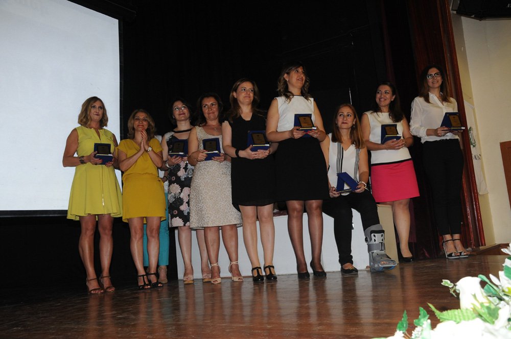 Açýklama: C:\Program Files (x86)\Macromedia\Dreamweaver 4\Lessons\Lesson Files\esayan\po2016 (32).JPG