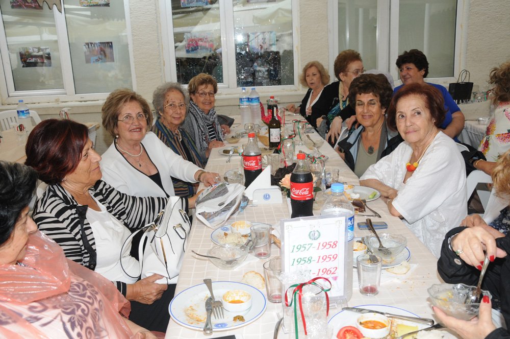 Açýklama: C:\Program Files (x86)\Macromedia\Dreamweaver 4\Lessons\Lesson Files\esayan\po2016 (46).JPG