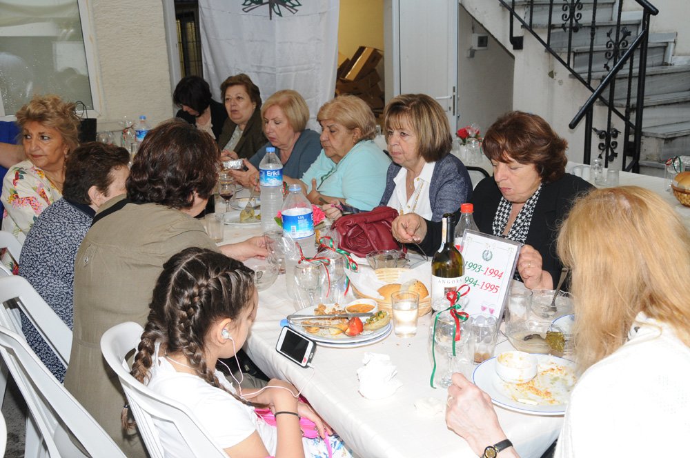 Açýklama: C:\Program Files (x86)\Macromedia\Dreamweaver 4\Lessons\Lesson Files\esayan\po2016 (47).JPG