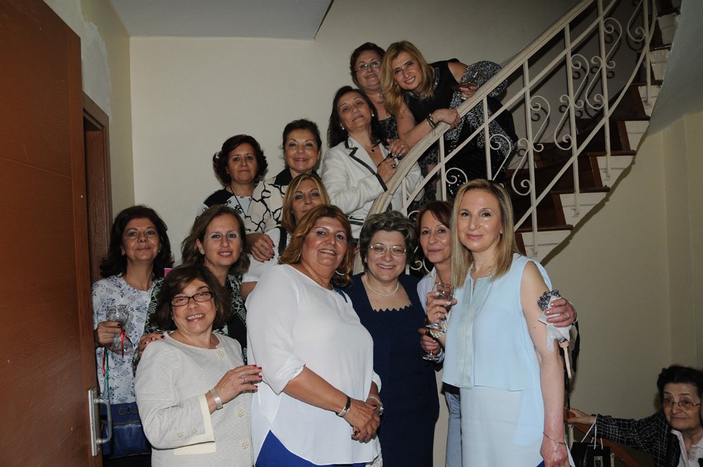 Açýklama: C:\Program Files (x86)\Macromedia\Dreamweaver 4\Lessons\Lesson Files\esayan\po2016 (57).JPG