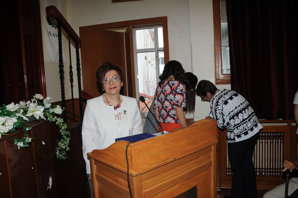 Açýklama: C:\Program Files (x86)\Macromedia\Dreamweaver 4\Lessons\Lesson Files\esayan\po2016 (9).JPG